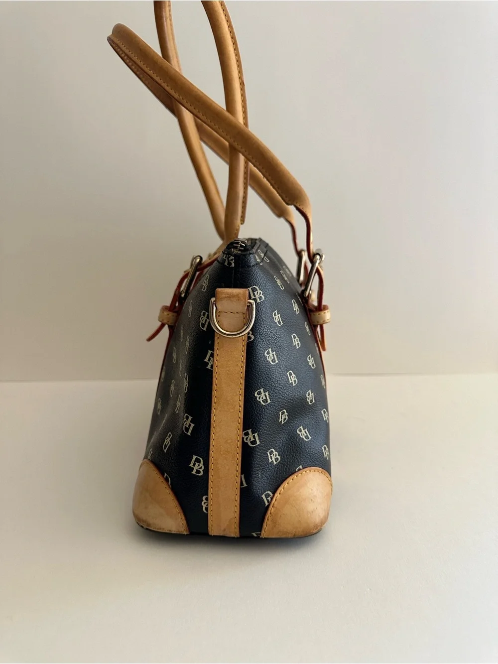 Dooney & Bourke good used